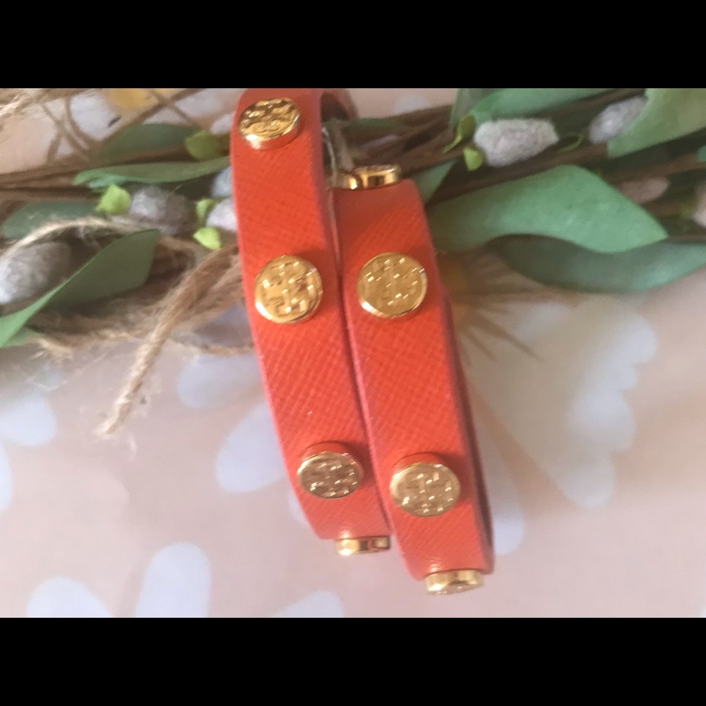 Tory Burch leather double wrapped bracelet. $128. EUC - Picture 3 of 5